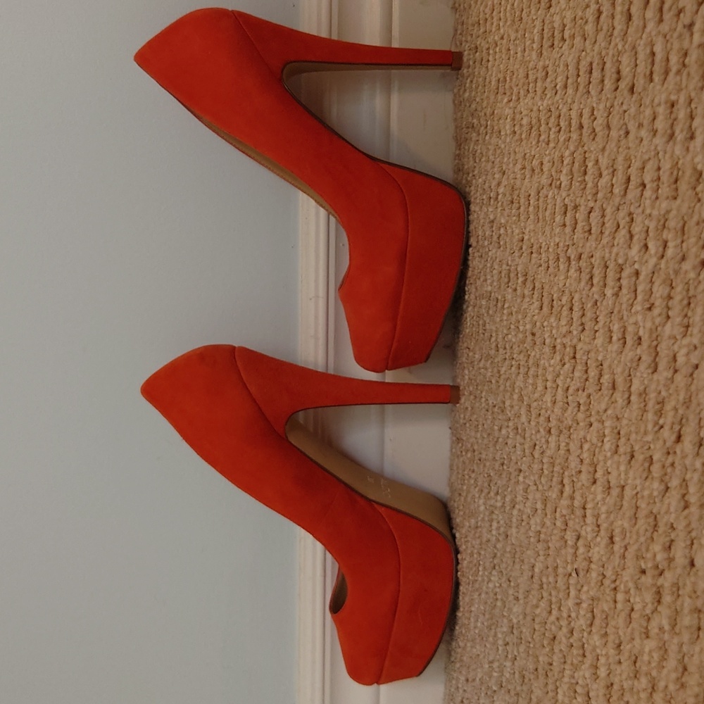 Aldo Platform Rounded Toe 7.5 (38 EU) Heels 5inch